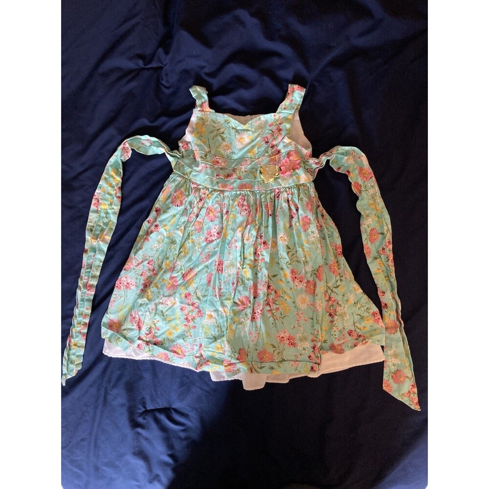 Size 4 Laura Ashley girl clothes - 1 piece dress | flower theme